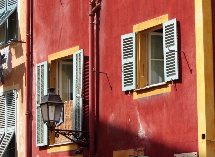 Escales Couleurs - Conseils couleurs - Sophie De Vismes - Toulouse - Mur rouge